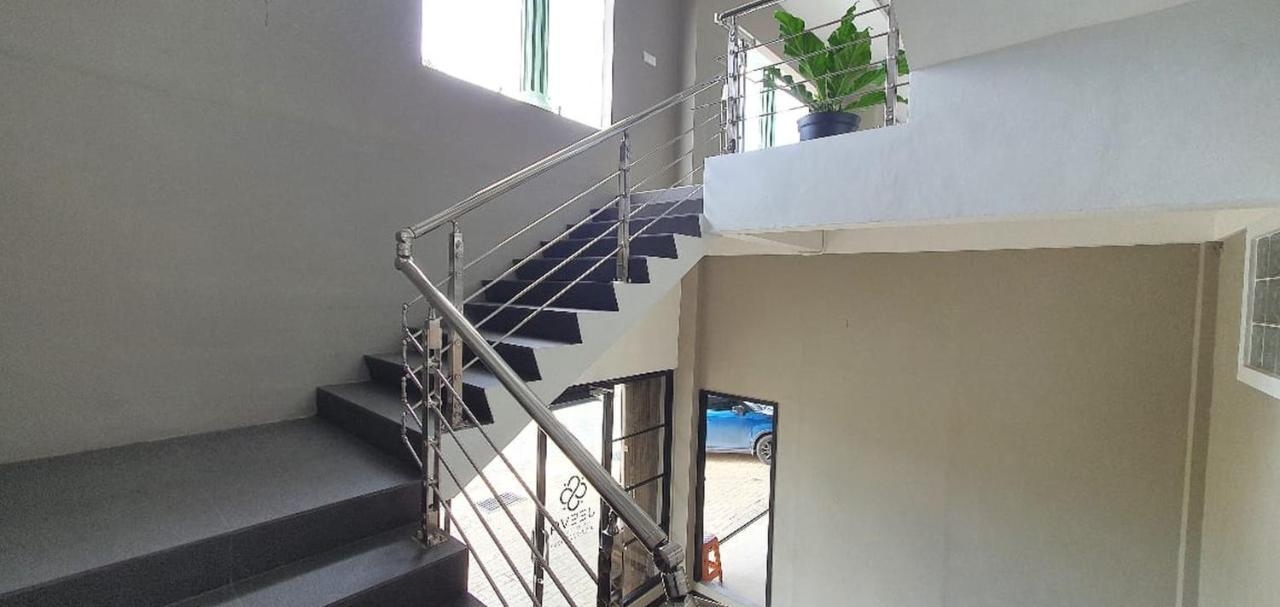 Reddoorz Plus Near Siloam Hospital Balikpapan Exteriör bild