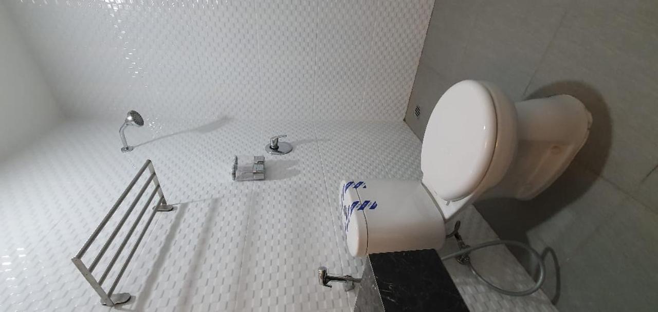 Reddoorz Plus Near Siloam Hospital Balikpapan Exteriör bild