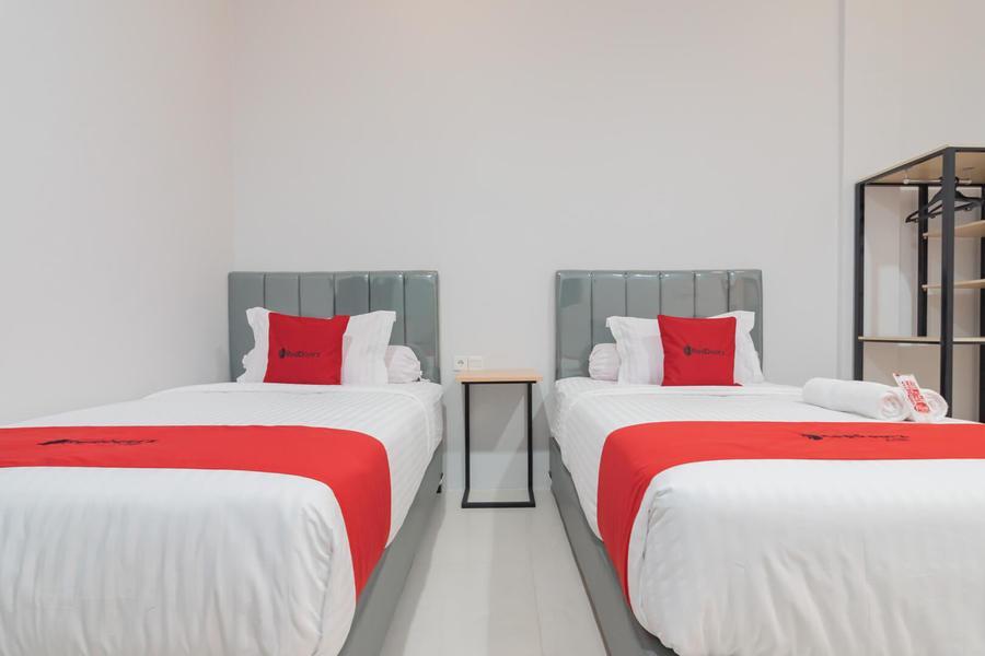 Reddoorz Plus Near Siloam Hospital Balikpapan Exteriör bild